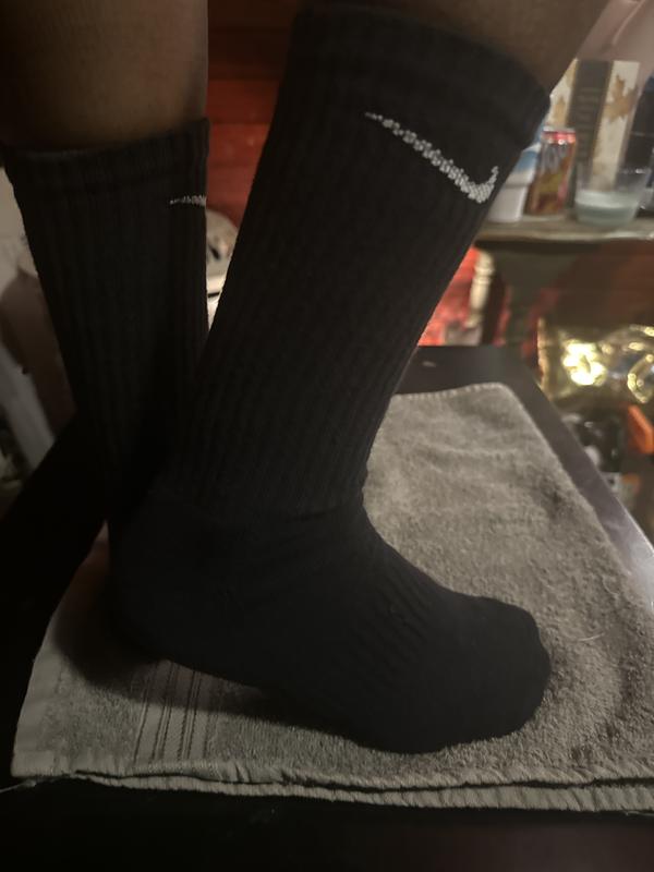 Mens black best sale nike crew socks