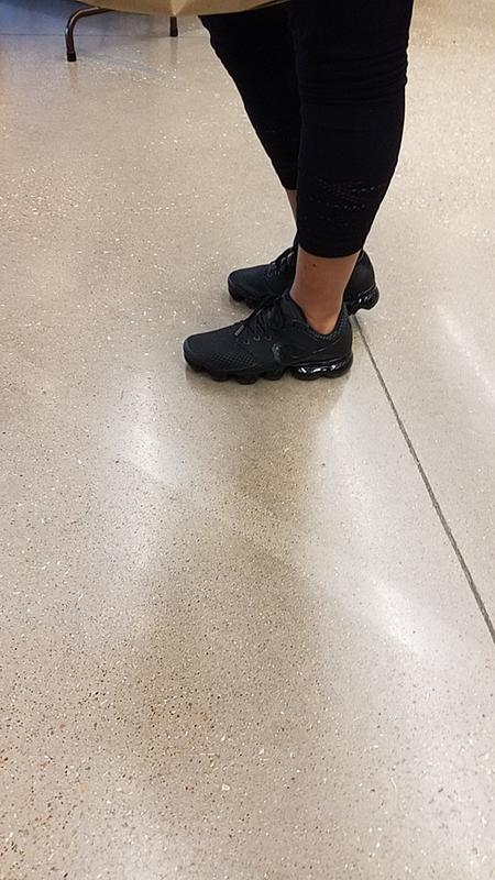 women black vapor max