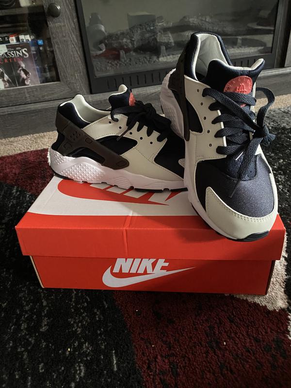 Nike huarache hotsell extreme grade school