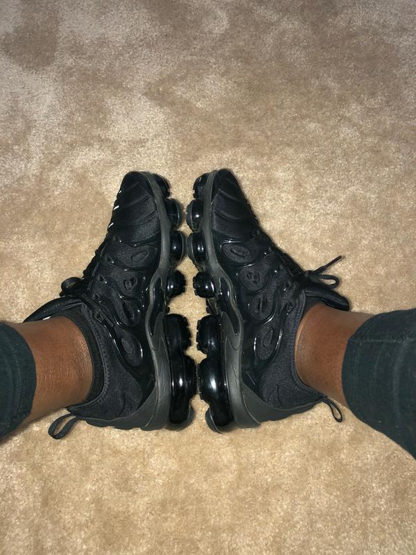 nike air vapormax plus all black