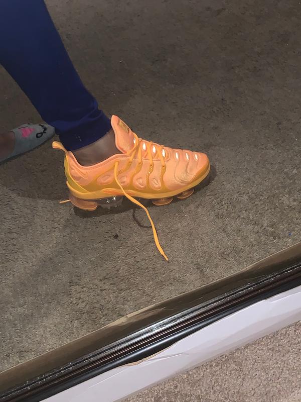 orange vapormax plus women's