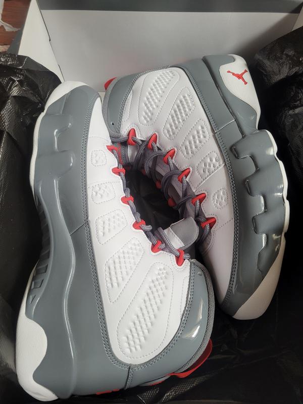 Sneakers Release – Jordan Retro 9 “Fire Red” Men’s  & Kids’ Shoe Launching 12/13