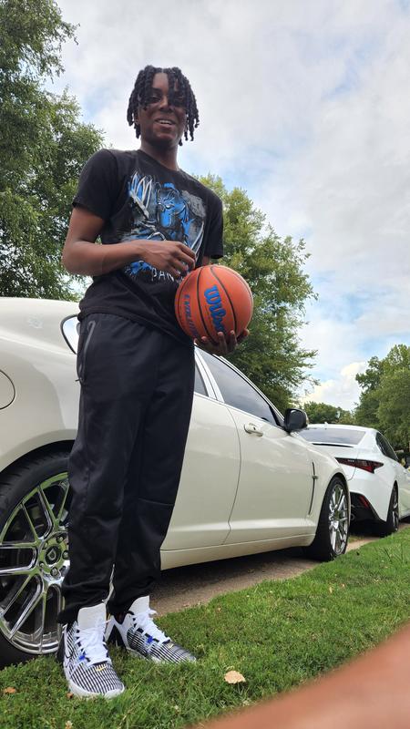 lebron witness on foot