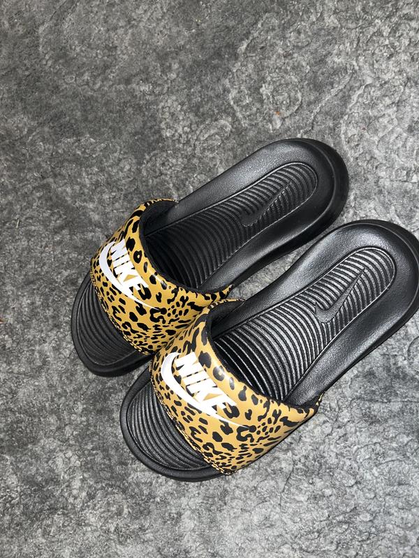 Nike Victori One Leopard Women's Print Slide - Hibbett | City Gear