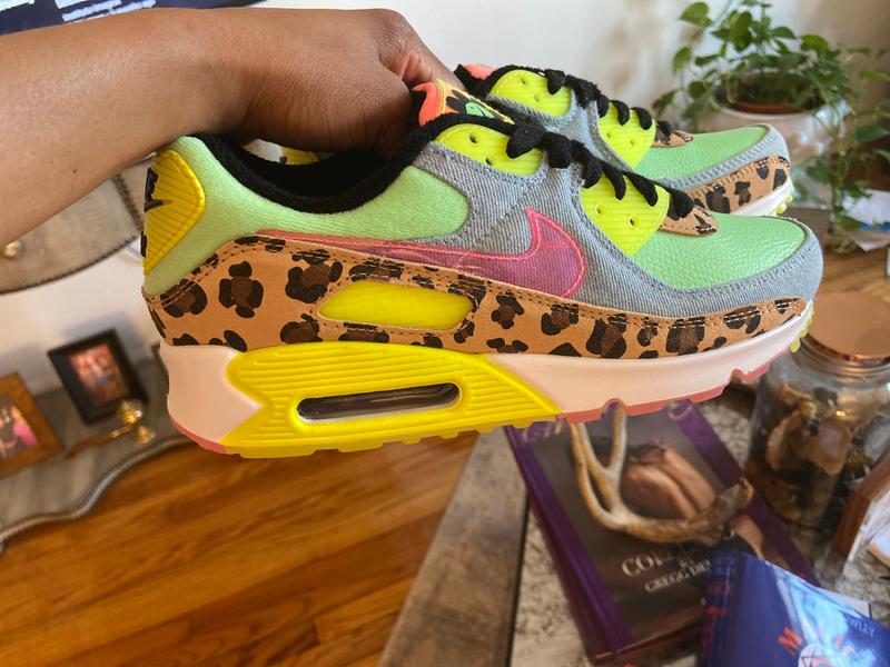 nike air max 90 trainers illusion green sunset pulse