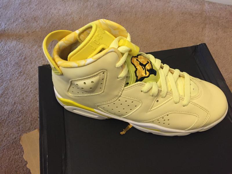 retro 6 yellow grade school