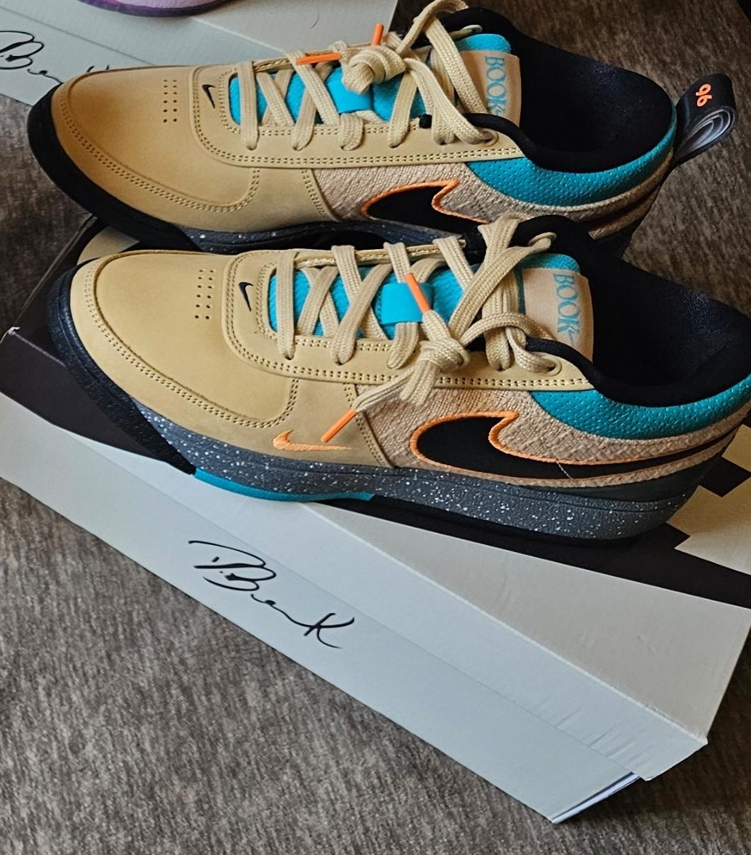 海外限定　日本未発売カラー　NIKE BOOK 1 MOWABB NBA Devin Booker Unveils Nike Book 1 'Mowabb'