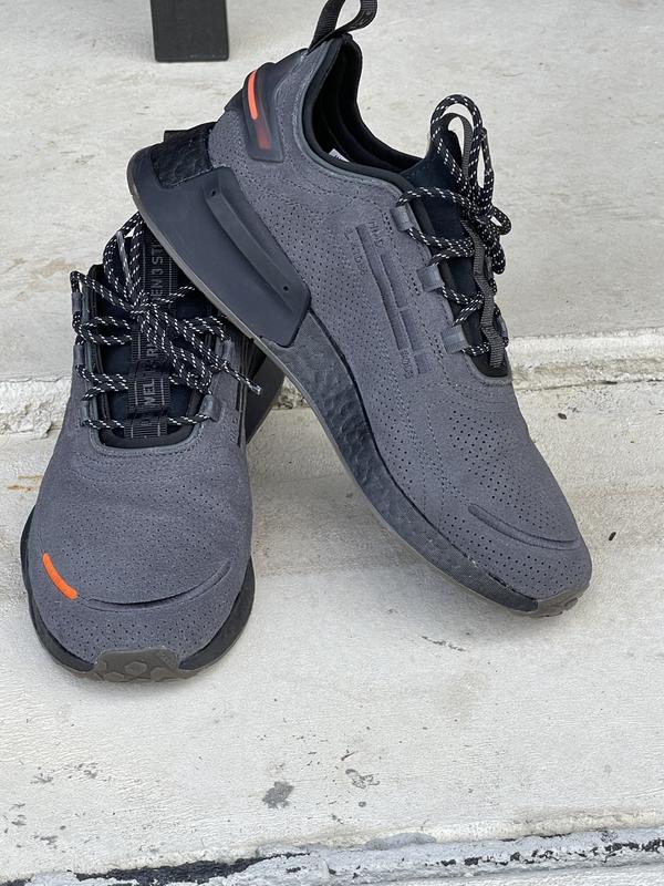 adidas Originals NMD_R1 V3 Grey Six/Core Black/Gum 5 Men's Shoe - Hibbett  | City Gear