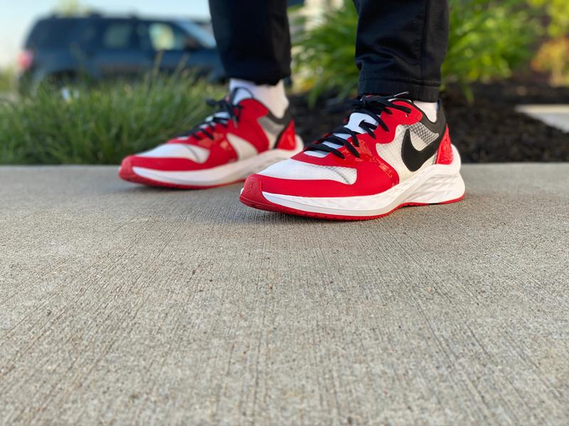jordan air zoom 85 runner red