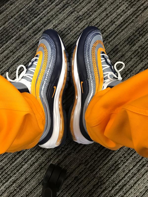 air max 97 midnight navy on feet
