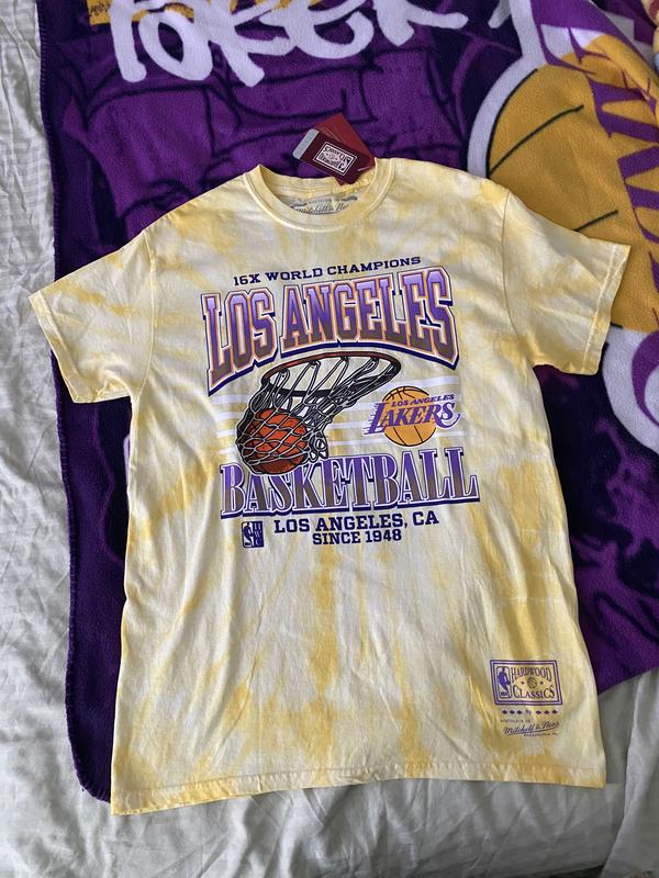 Men's Mitchell & Ness Black Los Angeles Lakers 17X Tie-Dye Trophy T-Shirt