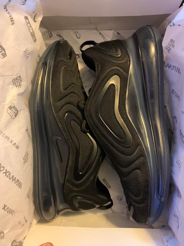 black 720 air max