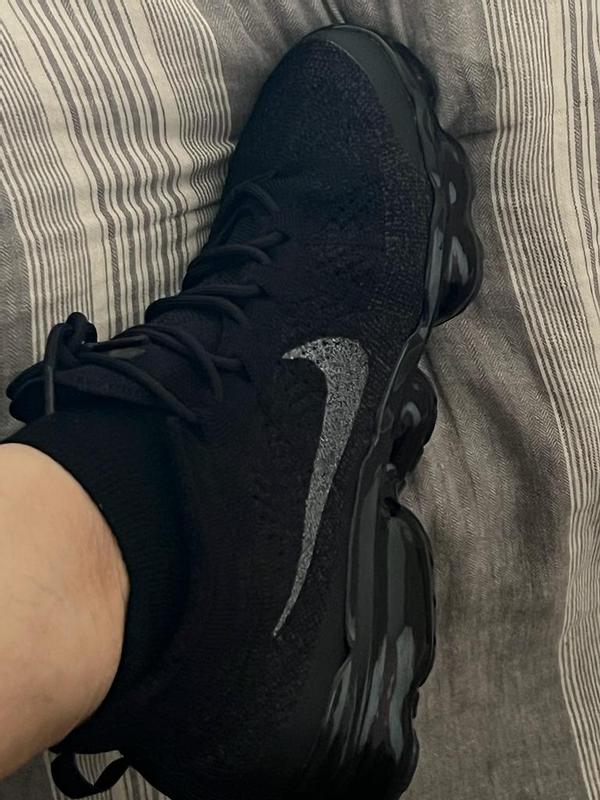 Vapormax hotsell black review