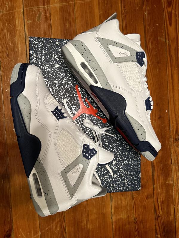 Jordan 4 Retro Midnight Navy – Soleforsneakers