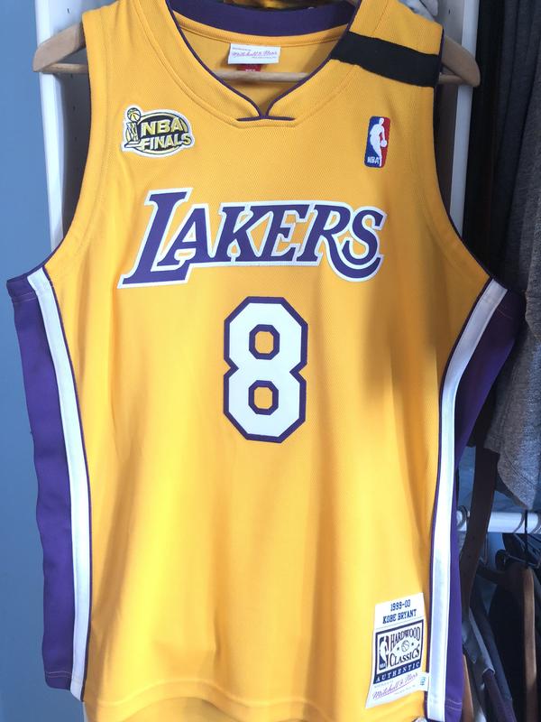 kobe bryant finals jersey