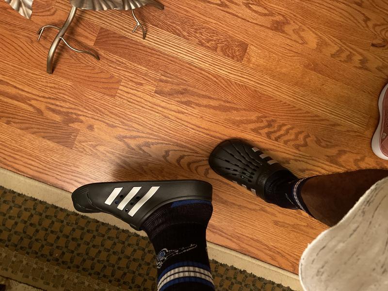 adidas clogs black