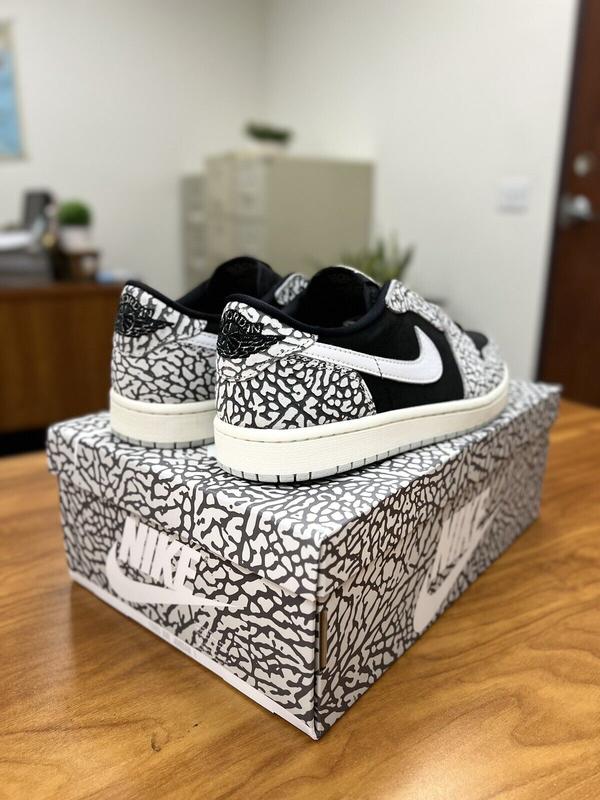 Jordan 1 Retro High OG Elephant Print Men's Shoe​ - Hibbett