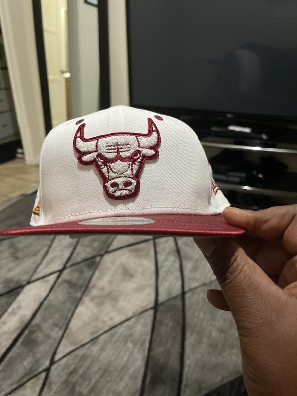 Chicago Bulls Custom YOUTH New Era Snapback Cap Red – JustFitteds