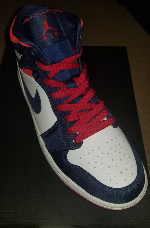 Navy blue and hot sale red jordans