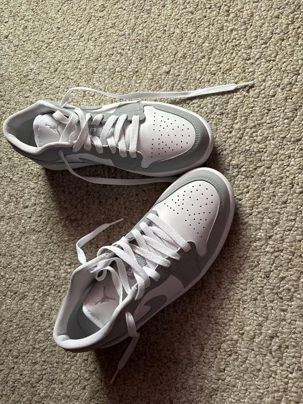 Jordan Air Jordan 1 Low White/Wolf Grey Sneakers for Women