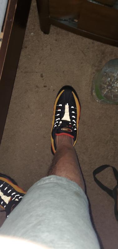 color thread air max 95