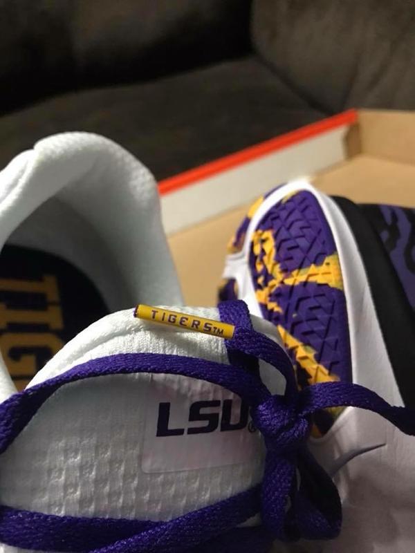 lsu crocs mens