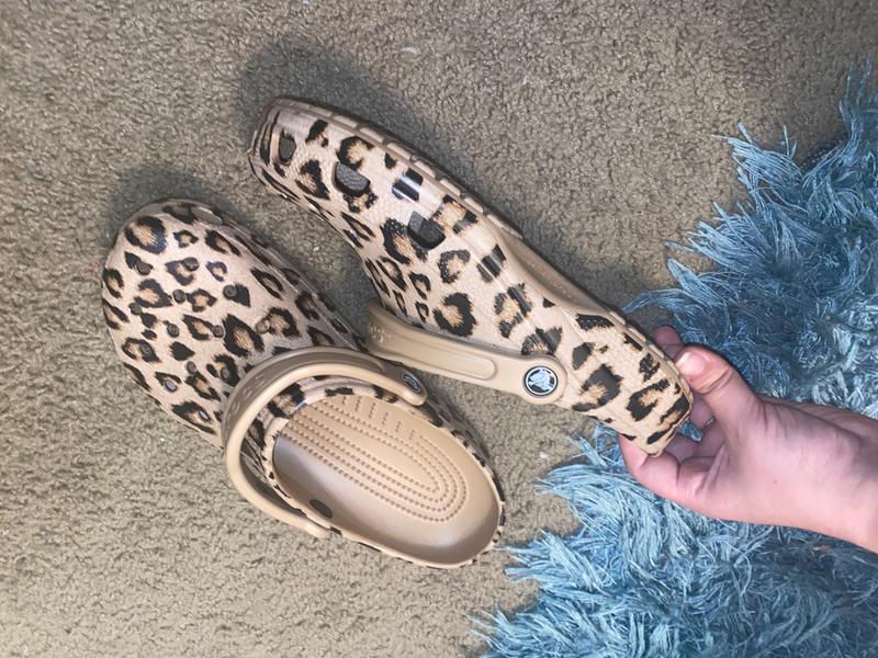 Leopard cheap print crocs