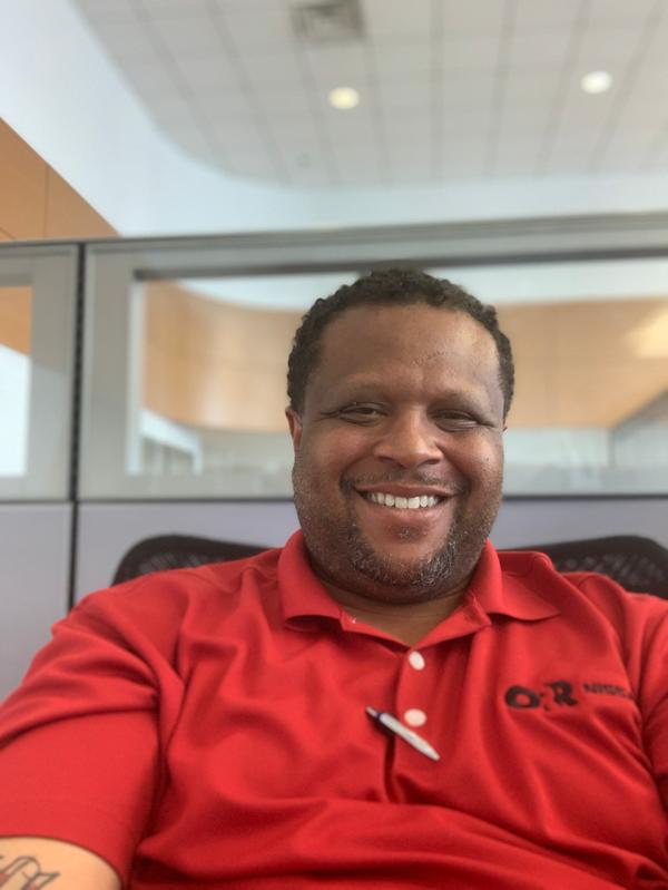 nike stacking checks shirt