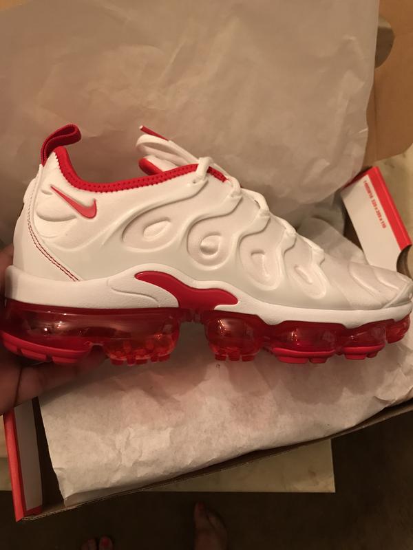 vapormax plus white and red