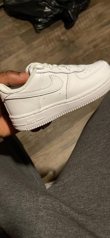 womens white air force 1s