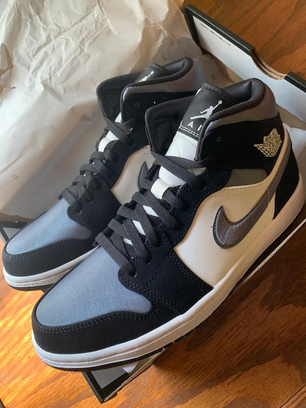 air jordan 1 mid se black grey & sail