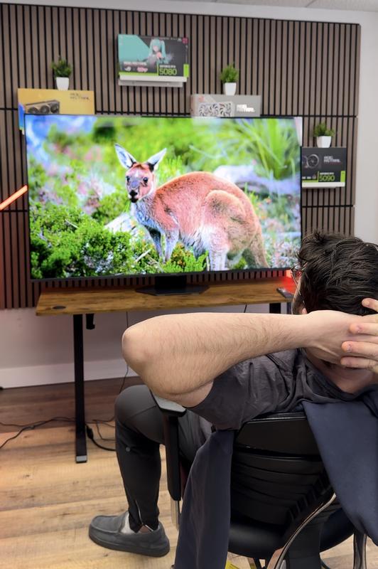 Customer carousel item 7.