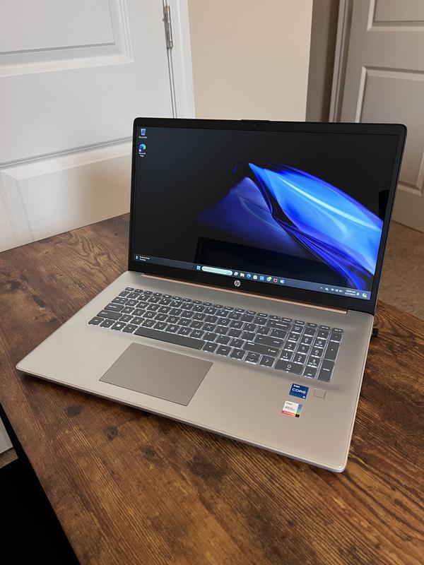 HP 17.3” with full keyboard and backlight