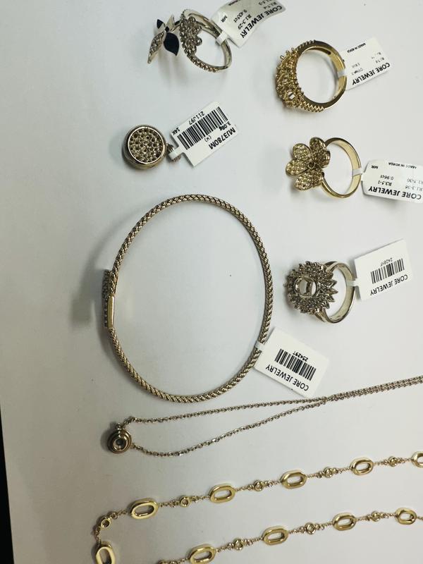 Customer carousel item 3.