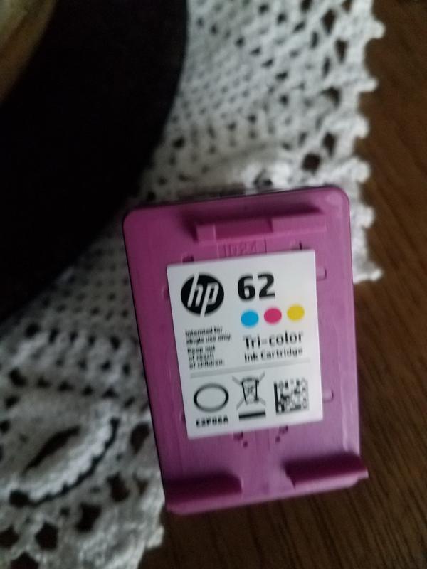 HP 62 Cartouche d'encre tricolore d'origine (C2P06AN) 