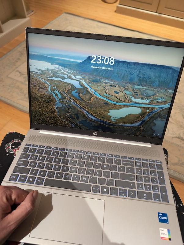 Customer carousel item 3.