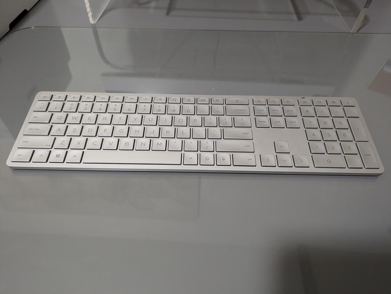 Clavier sans fil programmable HP 970 - HP Store Canada