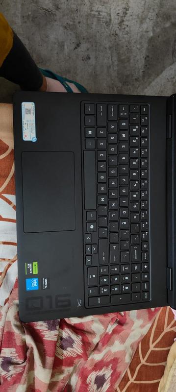 Customer carousel item 3.