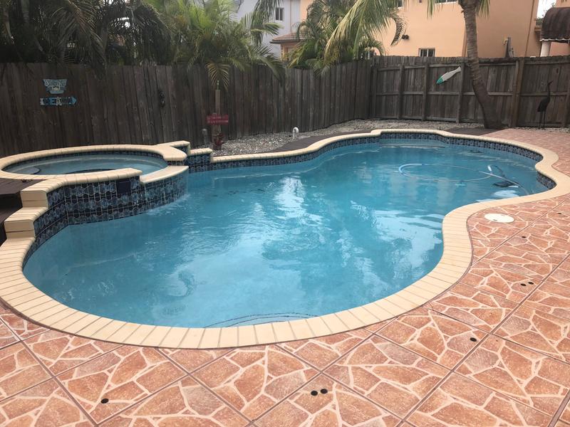 Drop Out Flocculant Vs Clarifier HTH 67229 Swimming Pool