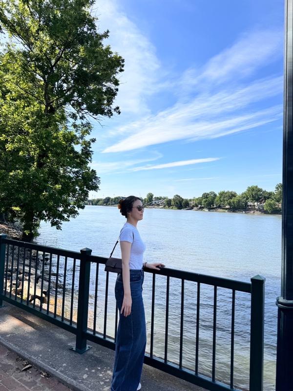 Review Thumbnail Image 0 317629251