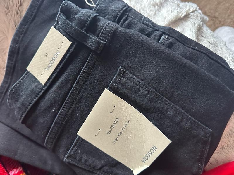 Customer photo for "New favorite jeans!"