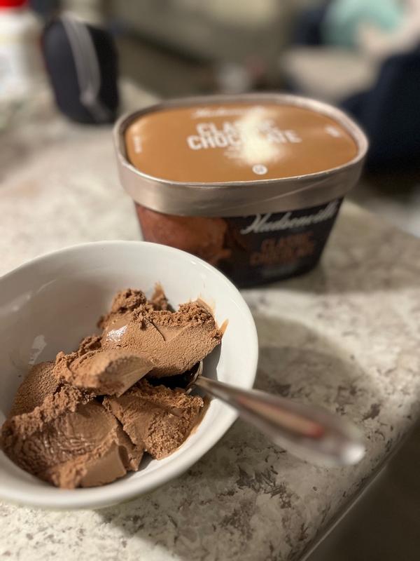 Classic Chocolate 48 oz Ice Cream - Hudsonville Ice Cream