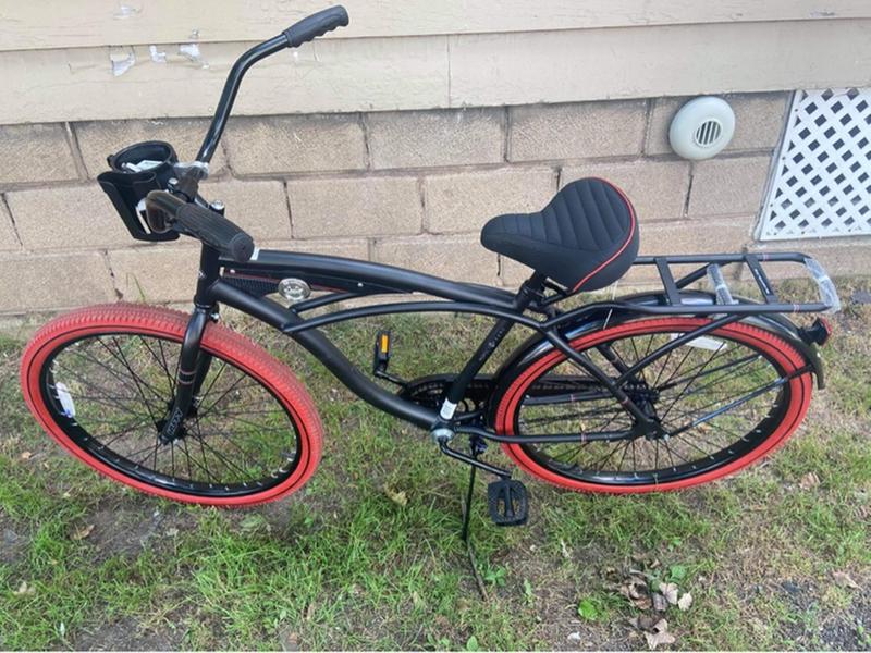 black huffy cruiser