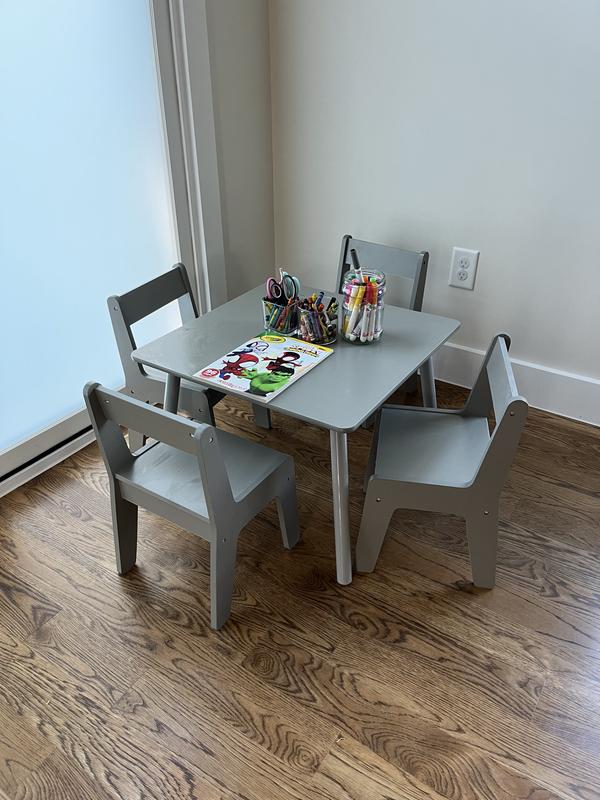 enough room for art station for 4 kids