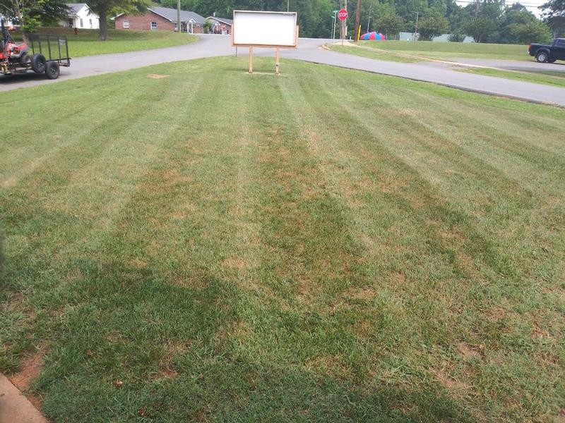 Husqvarna Tow Behind Striping Kit in the Riding Lawn Mower Accessories department at Lowes