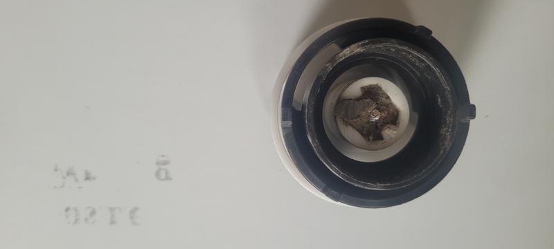 Point of failure is in the center of both pics