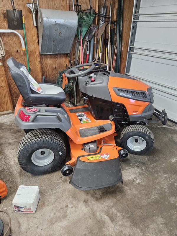 Husqvarna TS248XD 48-in 23 -HP V-twin Gas Riding lawn mower