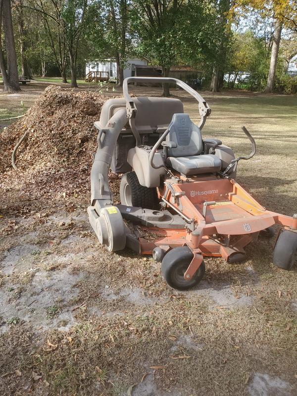 Husqvarna 3 Bagger for Zero Turn Mower (Stamped Deck) (Fits 54-in