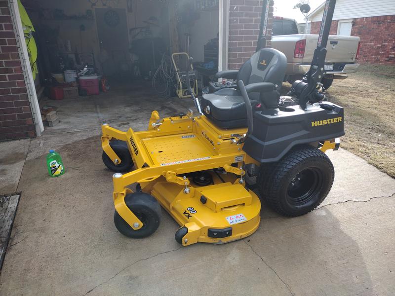 Hustler X-ONE® | Commercial Zero-Turn Mower