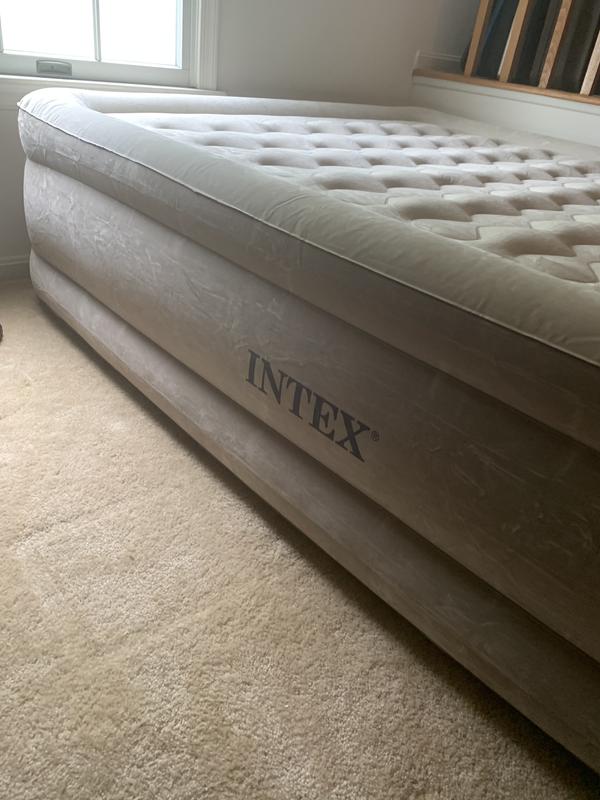 Intex 18in Queen Ultra Plush Airbed with Internal Pump